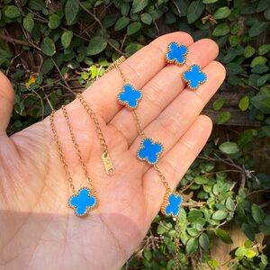 Lucky Five Leaf Clover Blue Set 18K Gold Plated

Jewelry Set